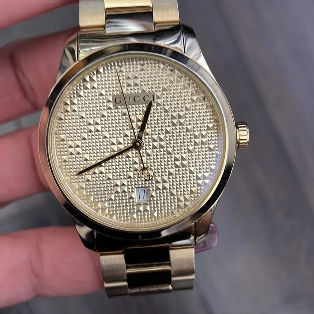 Gucci watch - Picture 2 of 4
